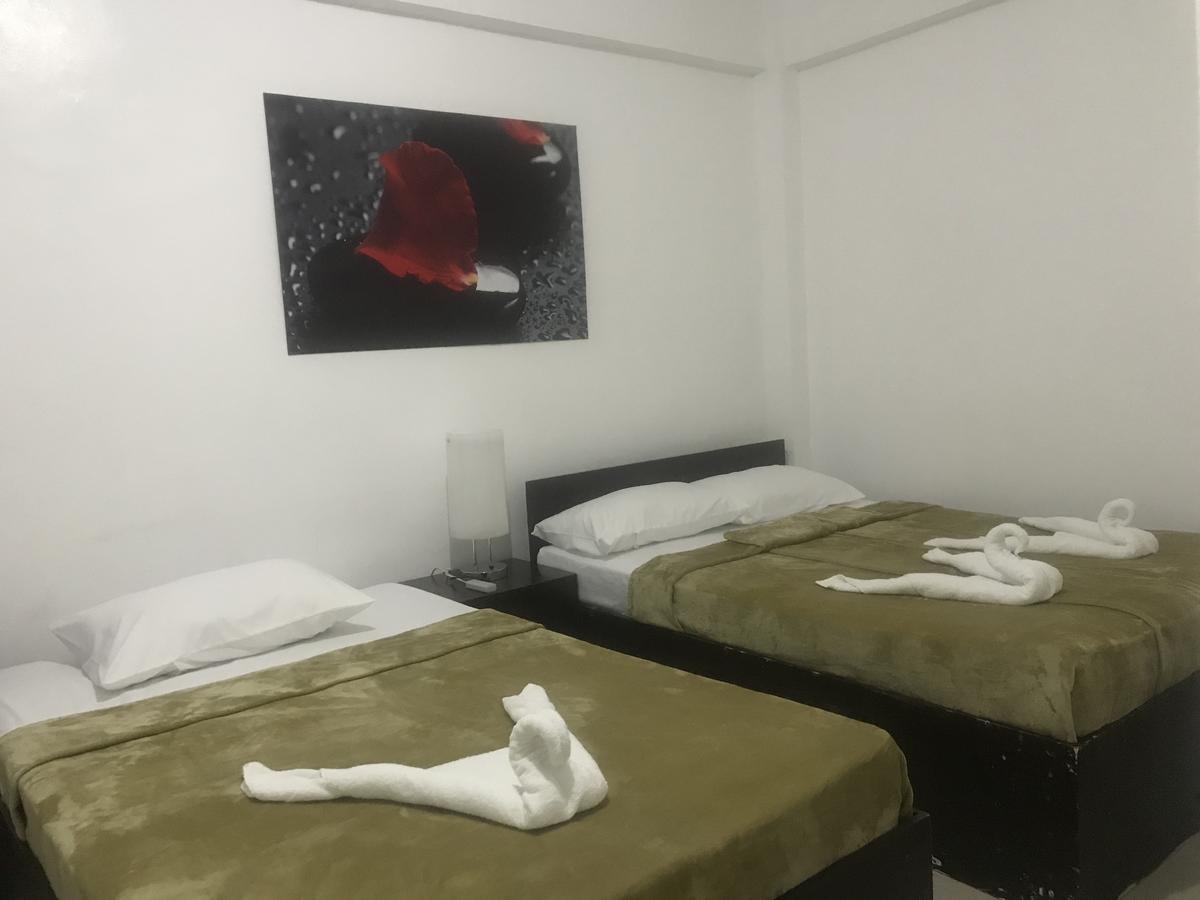4C'S Tourist Lodge 푸에르토프린세사 외부 사진