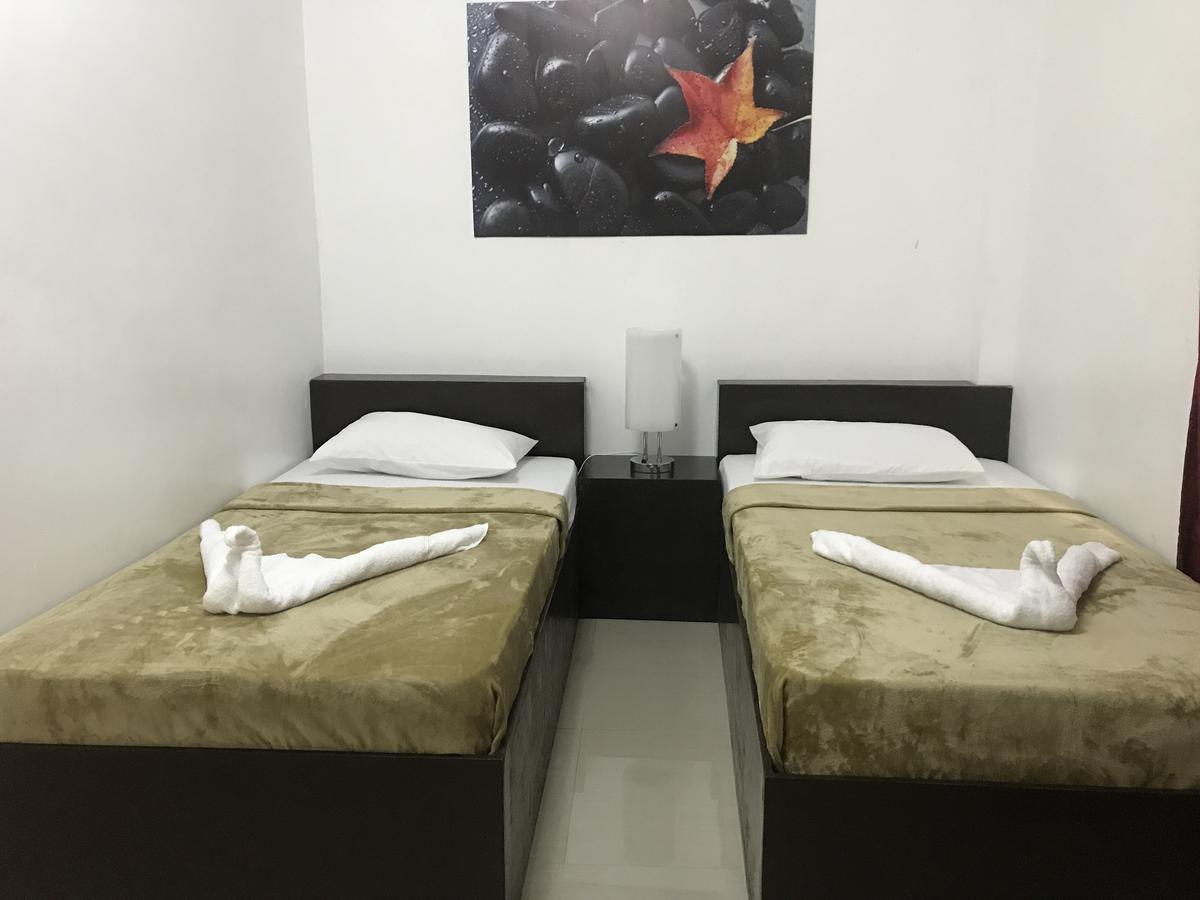 4C'S Tourist Lodge 푸에르토프린세사 외부 사진