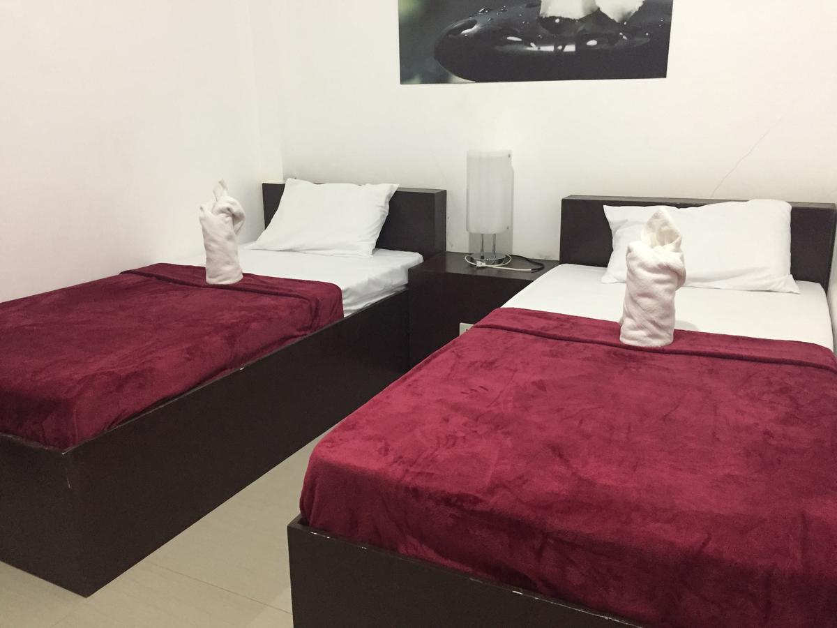 4C'S Tourist Lodge 푸에르토프린세사 외부 사진